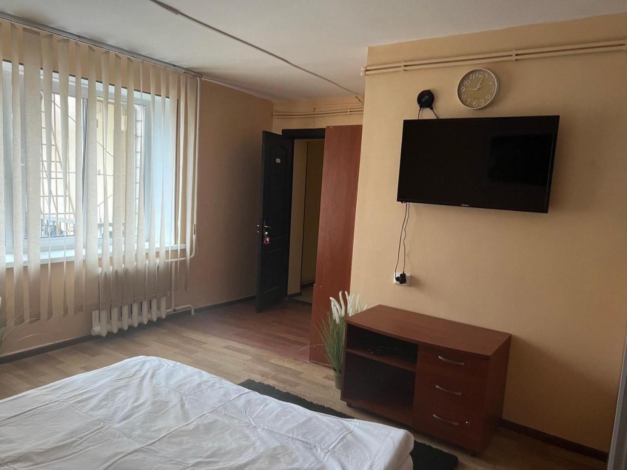 Hostel Krone Gok Zatishok キエフ エクステリア 写真